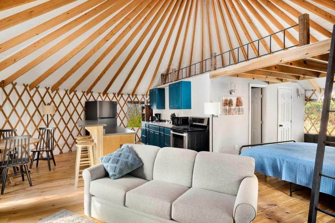 Modern Yurt W River Access, Hot Tub, Wifi & Grill Wardensville Bagian luar foto