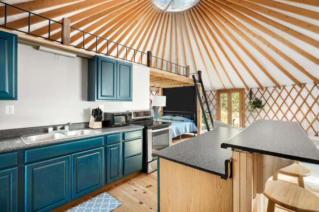Modern Yurt W River Access, Hot Tub, Wifi & Grill Wardensville Bagian luar foto